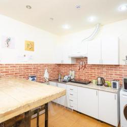 Фото Areva Hostel & Apartment (Арева Хостел & Апартмент)
