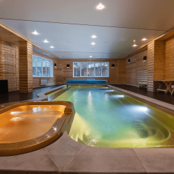 Фото Отель Гоначхир