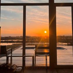 Фото Отель Barn на реке