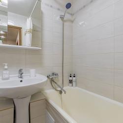 4-местные 2-комнатные апартаменты стандарт с 2 односпальными и 1 двуспальной кроватью