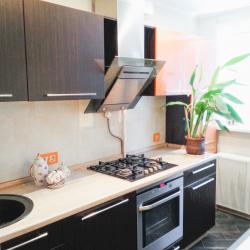 2-комнатные апартаменты улучшенные кирова 17