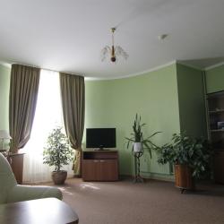 2-комнатный номер стандарт с 1 двуспальной кроватью