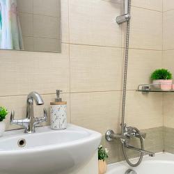 Фото Отель Relax Apart (Релакс Апарт) на улице Энгельса