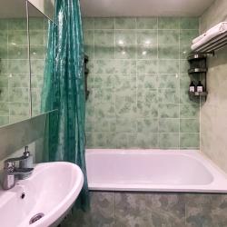 Фото Отель CrystalRentals (КристалРенталс) на улице Михаила Сперанского 37/1