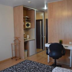 2-местный 1-комнатный номер улучшенный стандарт с 1 двуспальной кроватью