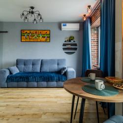 Фото Апартаменты на площади Максима Горького 1