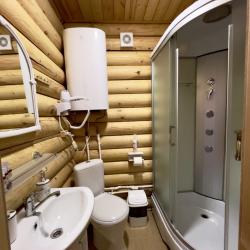 4-местный 2-комнатный коттедж улучшенный