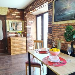 4-местные 2-комнатные апартаменты улучшенные с 1 двуспальной кроватью