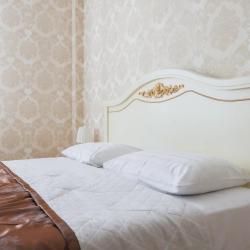Номер стандарт с 1 двуспальной кроватью