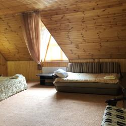 3-местный 1-комнатный номер стандарт (мансарда)