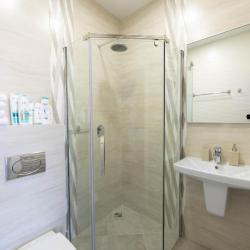 Фото Отель Villa Lake (Вилла Лэйк)