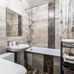 2-комнатные апартаменты улучшенные улица Галимджана Баруди, д. 4 с 1 двуспальной кроватью