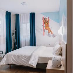 Фото BoogelWoogel Bar&Hotel Rosa Khutor (БугельВугель Бар&Отель Роза Хутор)