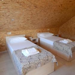 Комната стандарт с 2 односпальными кроватями (мансарда)