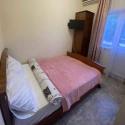 Номер стандарт с 1 двуспальной кроватью