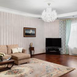 Фото Отель MyHome YourHome (МайХоум ЙоХоум) на Большом проспекте Петроградской стороны