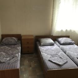Комната улучшенная с 5 односпальными кроватями