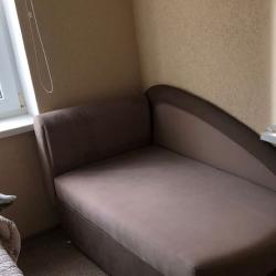 Номер стандарт с 1 двуспальной кроватью и диваном