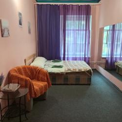 Номер стандарт с 2 двуспальными кроватями