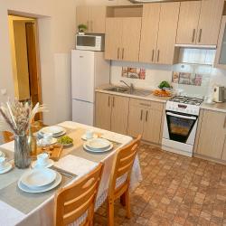 2-комнатные апартаменты улучшенные Sun City Apartments 33 на третьем этаже