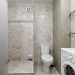 Фото Апартаменты на улице Баженова 1