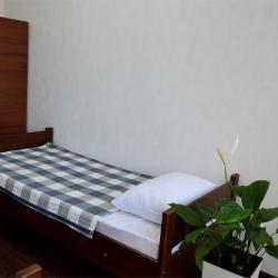 2-местный номер эконом с балконом (общие удобства)