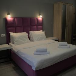 Номер стандарт семейный с 1 двуспальной кроватью