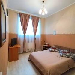 Номер эконом с 1 двуспальной кроватью