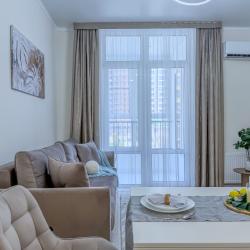 Апартаменты улучшенные Ахшарумова 25, 126