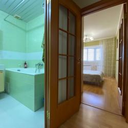 Фото Апартаменты на улице Ленина 329