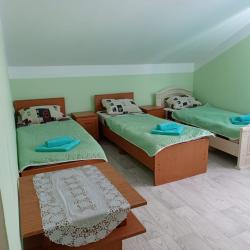 Номер эконом с 3 односпальными кроватями