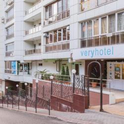 VeryHotel — da21eec02f750903b976aaf3cbbf2f78