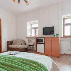 2-комнатные апартаменты улучшенные Двухкомнатные апартаменты у Храма Ильи Пророка, на втором этаже