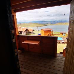 Комната стандарт с 1 двуспальной кроватью (вид на озеро)