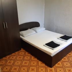 Фото Апартаменты на проспекте Гагарина 4-я линия 5