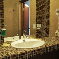 Номер стандарт с 1 двуспальной кроватью