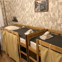 Кровать в общем номере