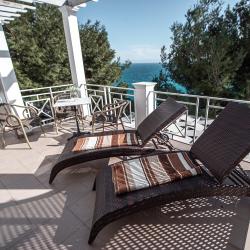 Номер полулюкс с 1 двуспальной кроватью (корпус Морской)