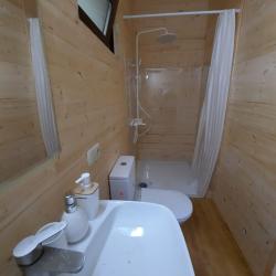 Домик с джакузи