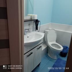 Номер улучшенный с 1 двуспальной кроватью и диваном (Джуниор Сьюит)