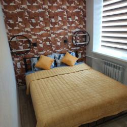 Фото Отель TroeSutokApart Комсомольская 50