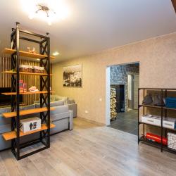Фото Отель VIP Коттедж Loft House Scout (ВИП Коттедж Лофт Хаус Скаут)