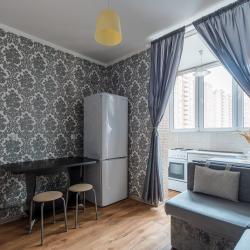 Фото Апартаменты Уют на улице им. Героя Сарабеева В.И. 5 корпус 3 (223)