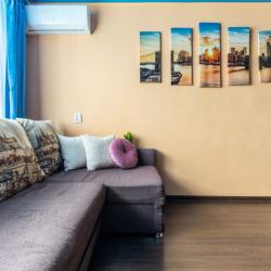 Фото Апартаменты на улице Парковая 54