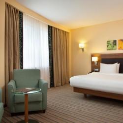 Hills Garden (ex. Hilton Garden Inn Ufa Riverside) (Хилтон Гарден, бывший Хилтон Гарден Инн Уфа Риверсайд)  — db4fa7dfa054ab2a46636464d8f3dd3c