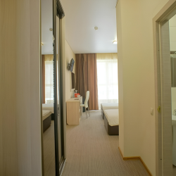 Фото Отель Мартон Волга (быв. Мартон Ошарская)