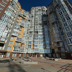 Фото Апартаменты на улице Комарова 58