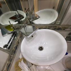 Номер комфорт с 1 двуспальной кроватью
