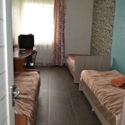 Кровать в 3-местном общем номере