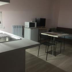 Комната люкс с 1 односпальной и 1 двуспальной кроватью